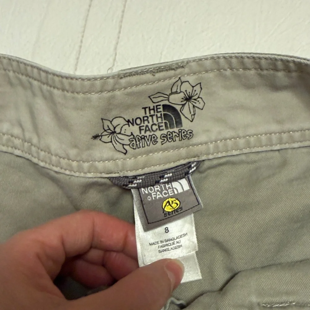 The North Face A5 Series khaki capri pants. - Picture 3 of 7